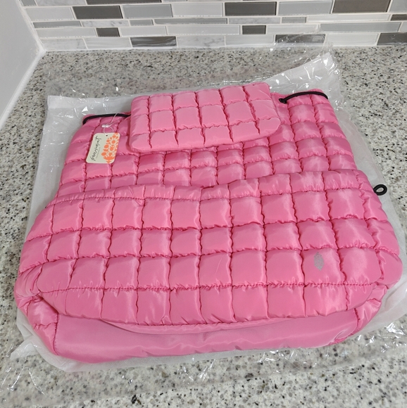 0006 Free People Quilted Pink Puffer Backpack main image 4